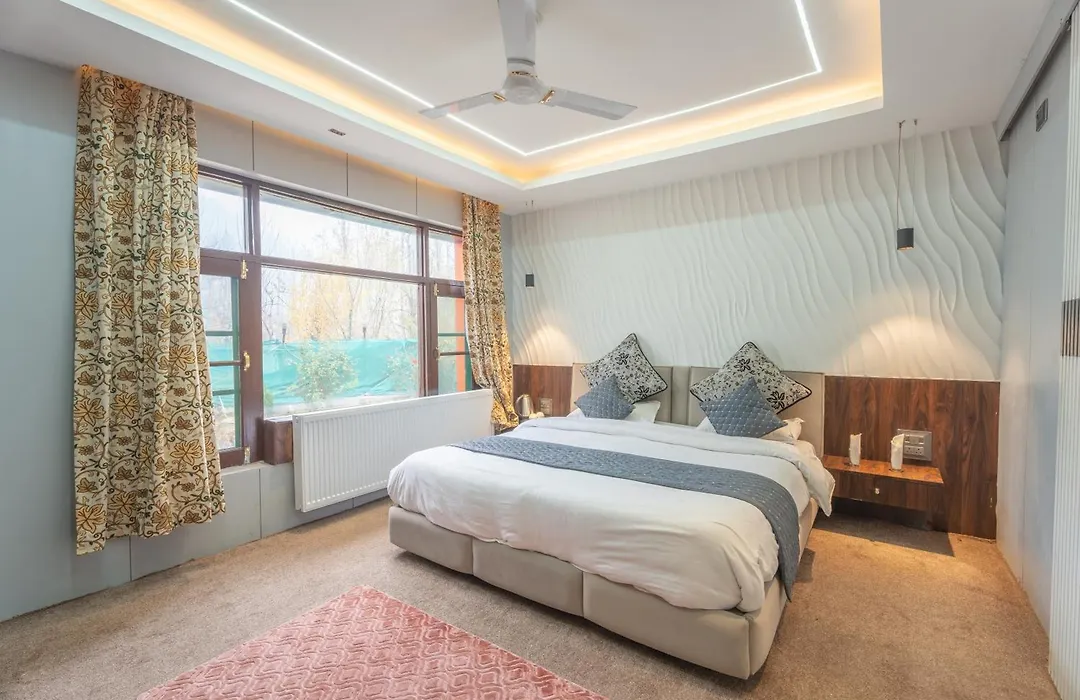Hotel Green Resorts-1